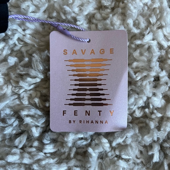 NWT Savage X Fenty Core Microfiber TShirt Bra - Picture 6 of 9